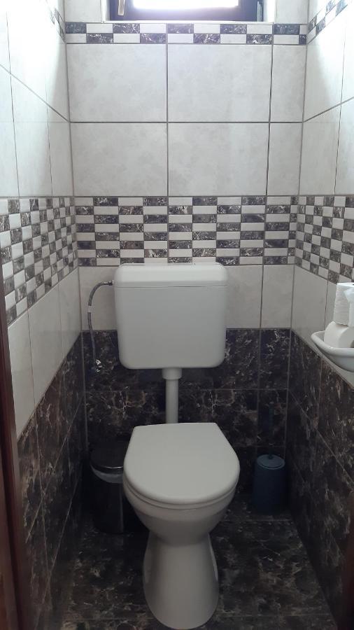 מלון Tornyosnémeti Bajusz Vendeghaz מראה חיצוני תמונה